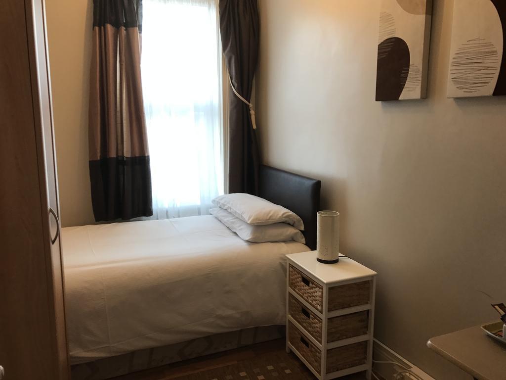 Lighthouse Guest House 위틀리베이 외부 사진