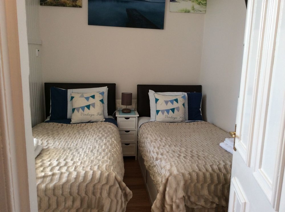 Lighthouse Guest House 위틀리베이 외부 사진
